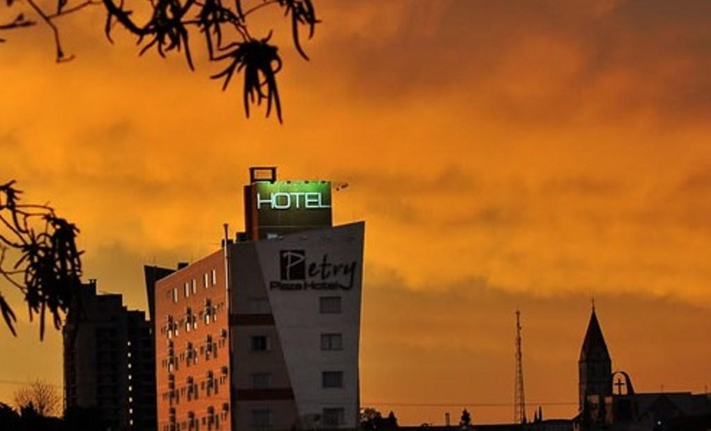 Petry Plaza Hotel Canoinhas Buitenkant foto