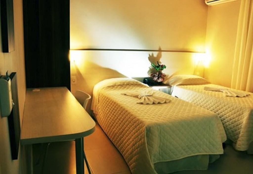 Petry Plaza Hotel Canoinhas Buitenkant foto